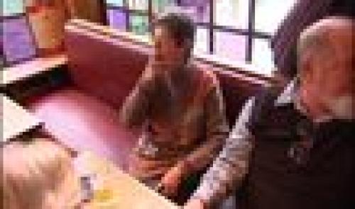 Cafés fumeurs ou non : premiers bilans
